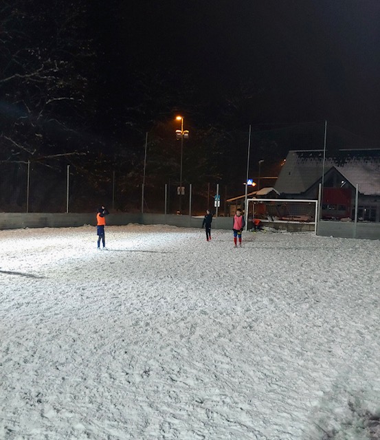 Ekipa U12 trenira tudi v zimskih razmerah