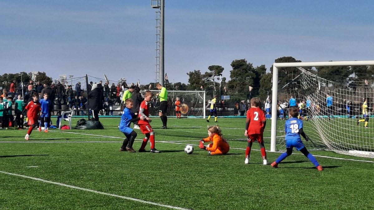 Ekipa U9 po turnirju Umag Trophy 2022
