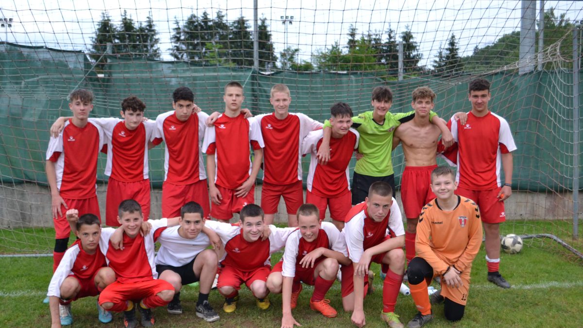 Ekipa U15 končala sezono