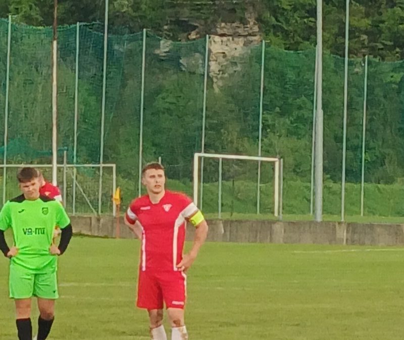 Visoka zmaga rdečih