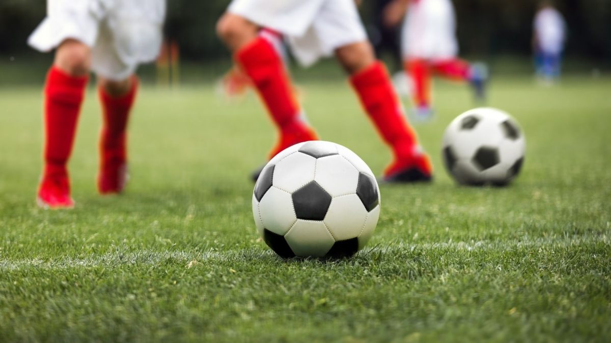 Prestopnik rok – najava intervjuja z vodjem nogometne šole Robnik Dejanom